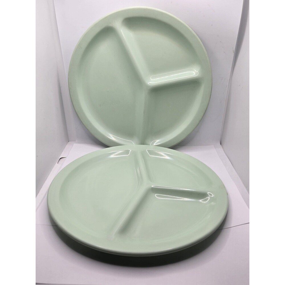 Vintage Texas Ware Melamine 10" Divided Dinner Plate Melmac Set of 2 Mint Green